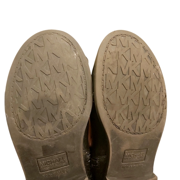 Michael Kors Emma Quilted Boot size 5 - Picture 6 of 7